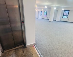 Iroda kiadó on Cluj-napoca, Zóna Iris