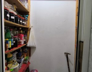 Casa, 128 mp utili, 220 mp teren, garaj, P+M, Cart. Andrei Muresanu