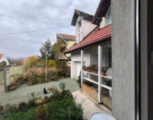 Casa, 128 mp utili, 220 mp teren, garaj, P+M, Cart. Andrei Muresanu