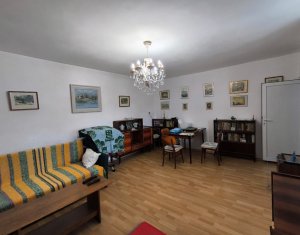 Casa, 128 mp utili, 220 mp teren, garaj, P+M, Cart. Andrei Muresanu