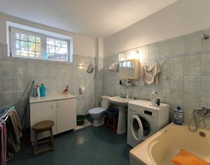 Casa, 128 mp utili, 220 mp teren, garaj, P+M, Cart. Andrei Muresanu