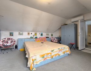 Casa, 128 mp utili, 220 mp teren, garaj, P+M, Cart. Andrei Muresanu