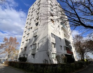 Iroda kiadó on Cluj-napoca, Zóna Manastur