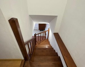 Spatiu birouri ultracentral, dispus pe 2 niveluri