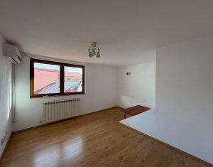 Spatiu birouri ultracentral, dispus pe 2 niveluri