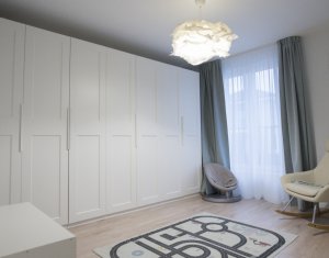 Ház 4 szobák eladó on Dezmir