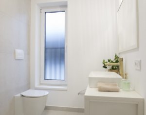 Ház 4 szobák eladó on Dezmir