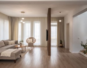 Ház 4 szobák eladó on Dezmir