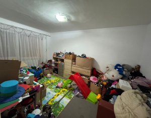 Apartament cu 4 camere, parter inalt, 82mp, Manastur