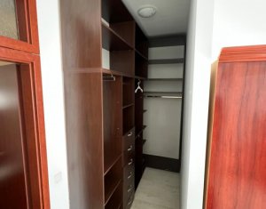 Lakás 4 szobák eladó on Cluj-napoca, Zóna Centru