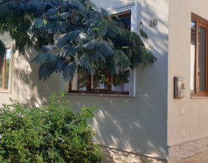 Maison 4 chambres à louer dans Cluj-napoca, zone Grigorescu