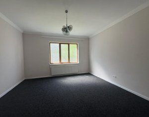 Maison 4 chambres à louer dans Cluj-napoca, zone Grigorescu