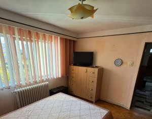Apartament 3 camere de vanzare in Manastur, etaj 3, util 72 mp