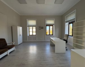 Spatiu potrivit pentru birouri 72 mp, la cateva minute de Tribunal