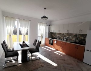 Appartement 3 chambres à vendre dans Cluj-napoca, zone Centru