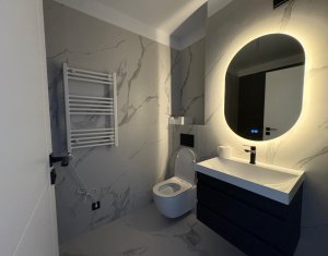 Apartament de lux cu 3 camere, doua terase spatioase si loc de parcare subteran