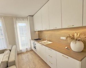 Apartment 2 rooms for sale in Floresti