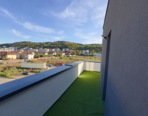 Apartment 2 rooms for sale in Floresti