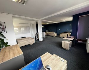 Birouri 60mp cu vedere catre Lac Iulius, parcare in curte