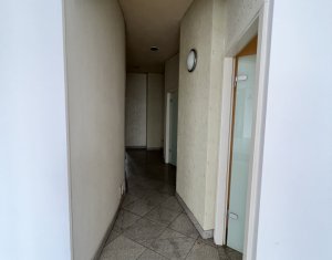 Spatiu comercial sau birouri 204mp piata Cipariu mezanin