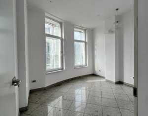 Spatiu comercial sau birouri 478mp piata Cipariu 