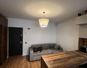 Apartament modern de inchiriat, 2 camere, parcare inclusa, zona Vivo