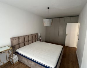 Apartament modern de inchiriat, 2 camere, parcare inclusa, zona Vivo