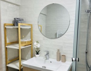 Garsoniera Centru - 23mp, 2 Parcari si Boxa