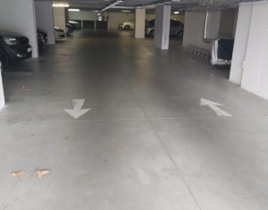 Appartement 3 chambres à louer dans Cluj-napoca, zone Zorilor