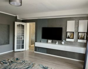 Appartement 3 chambres à louer dans Cluj-napoca, zone Marasti