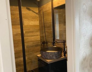 Appartement 3 chambres à louer dans Cluj-napoca, zone Marasti