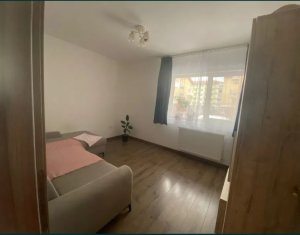 Appartement 3 chambres à vendre dans Floresti