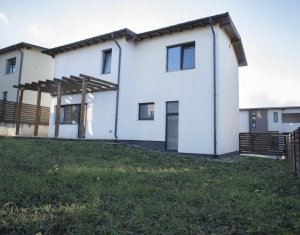 Ultimele 4 case disponibile in Dezmir – confort, spatiu si liniste la superpret