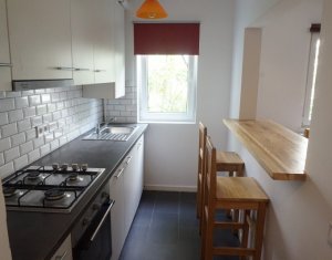 Lakás 3 szobák eladó on Cluj-napoca, Zóna Manastur