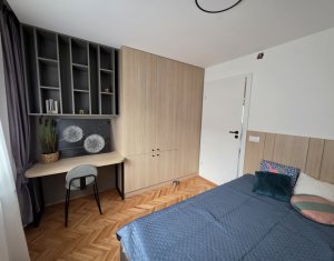 Appartement 3 chambres à louer dans Cluj-napoca, zone Marasti