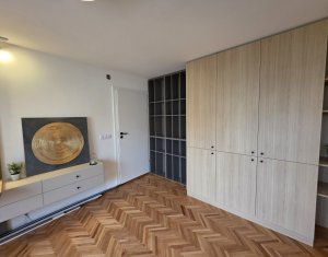 Appartement 3 chambres à louer dans Cluj-napoca, zone Marasti