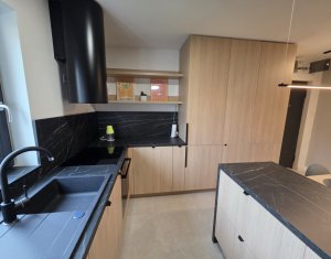 Appartement 3 chambres à louer dans Cluj-napoca, zone Marasti