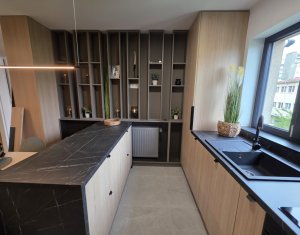 Appartement 3 chambres à louer dans Cluj-napoca, zone Marasti