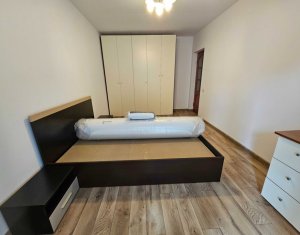 Appartement 4 chambres à louer dans Cluj-napoca, zone Zorilor