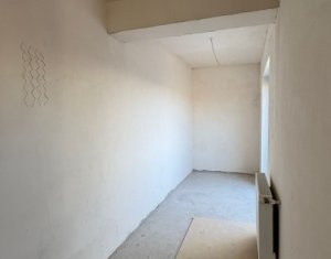 Apartament cu 2 camere, terasa 25 mp, Dambul Rotund