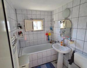  Apartament cu 3 camere si 2 bai in cartierul Intre Lacuri