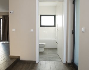 Casa finisata, partial mobilata, la superpret - cartier nou in Dezmir