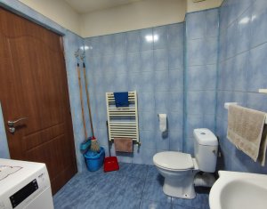 Apartament cu doua dormitoare, zona Florilor, Floresti