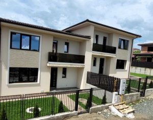 Casa 120mp| Gradina 317mp| la  intrare in  Chinteni