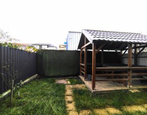 Apartment 2 rooms for sale in Floresti