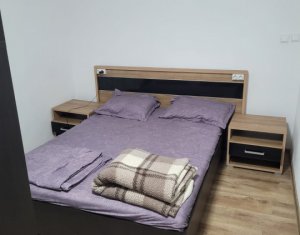 Vanzare apartament cu 2 camere str Jupiter Baciu Petrom