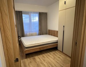 Appartement 3 chambres à louer dans Cluj-napoca, zone Centru