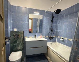 Appartement 3 chambres à louer dans Cluj-napoca, zone Centru