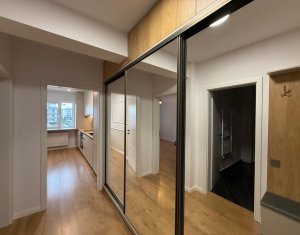 Apartament 1 camera/decomandat, ultrafinisat, Urusagului