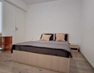 Apartament 3 camere 67mp ocupabil imediat, str Florilor